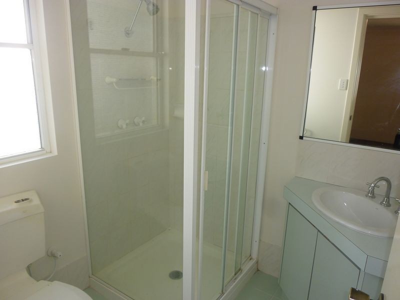 1 Easton Crt, Boya WA 6056