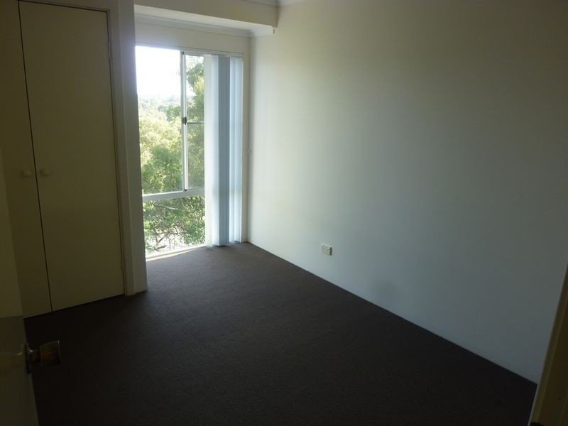 1 Easton Crt, Boya WA 6056