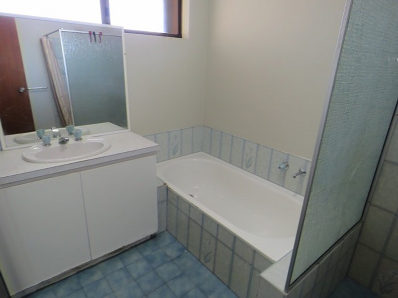 56 Sussex Road, Forrestfield WA 6058