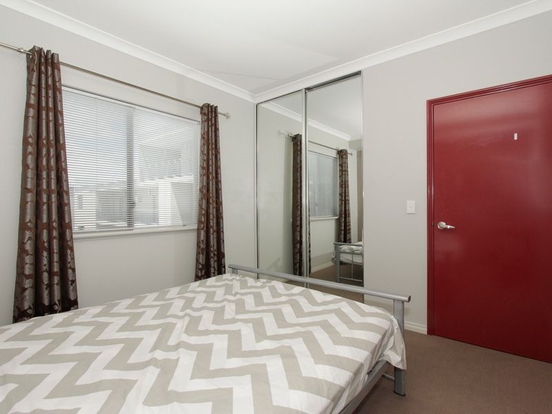 U24/42 The Crescent, Midland WA 6056