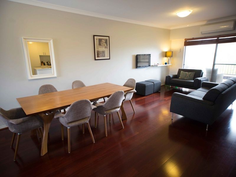 U24/42 The Crescent, Midland WA 6056