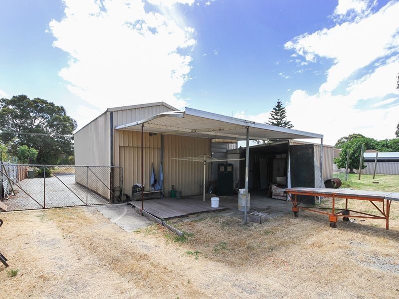 88 Farrall Road, Midvale WA 6056