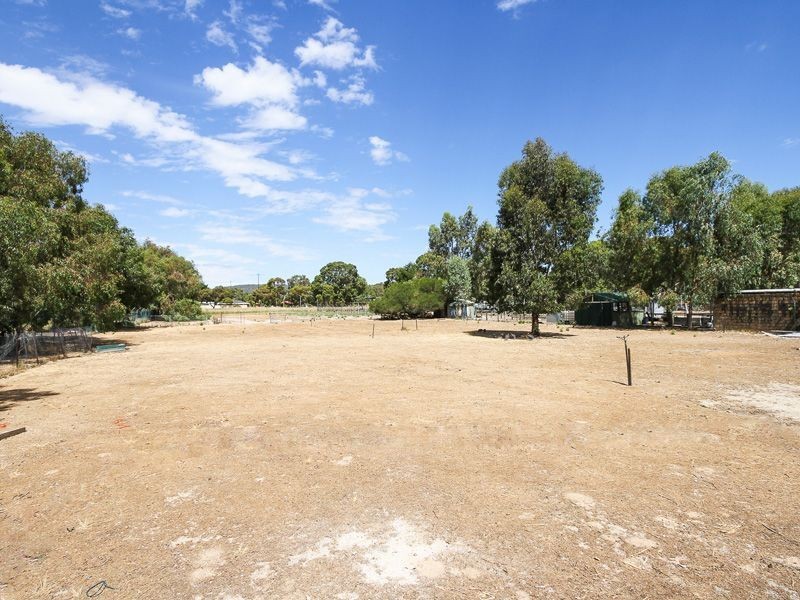 88 Farrall Road, Midvale WA 6056