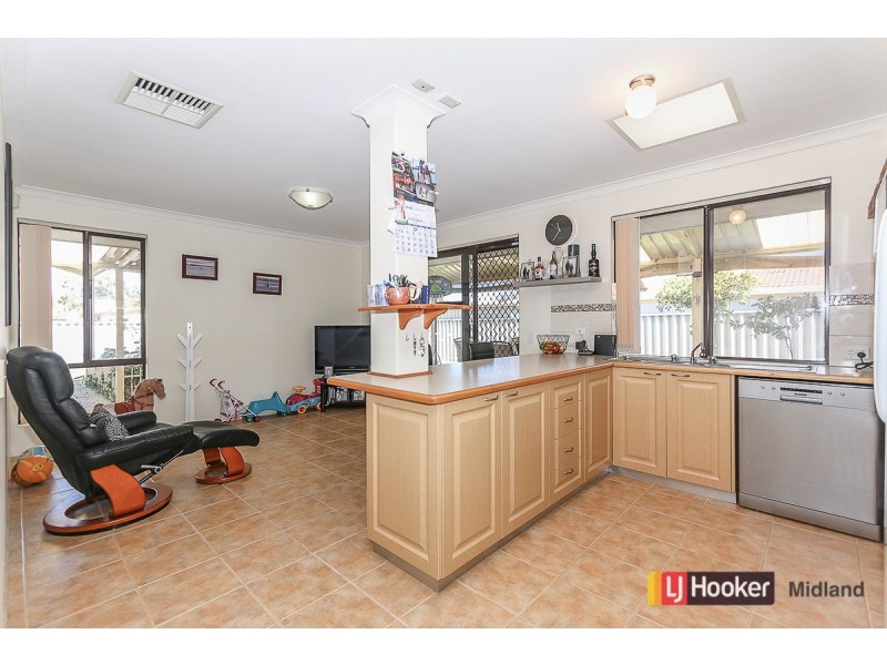 24 Timberlane Crescent, Beechboro WA 6063