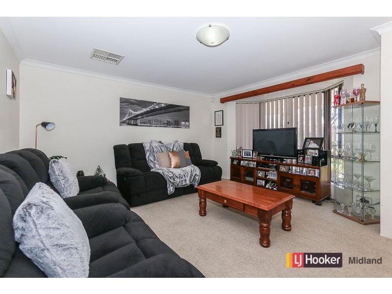 24 Timberlane Crescent, Beechboro WA 6063