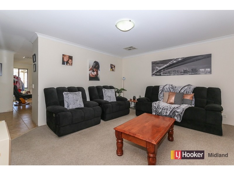 24 Timberlane Crescent, Beechboro WA 6063