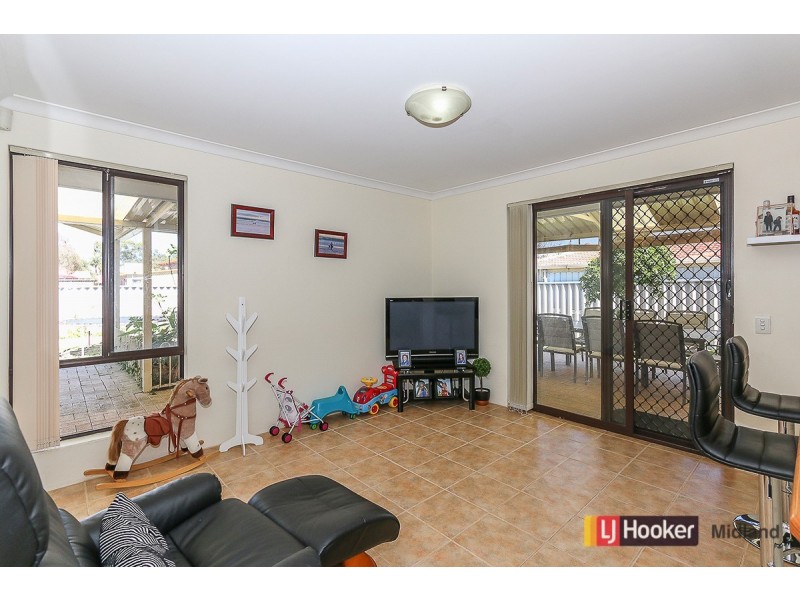 24 Timberlane Crescent, Beechboro WA 6063