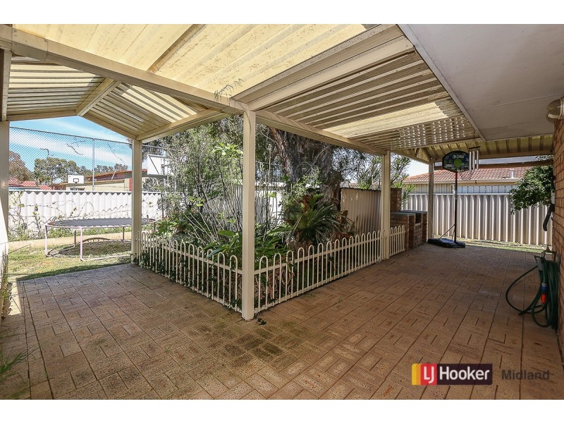 24 Timberlane Crescent, Beechboro WA 6063