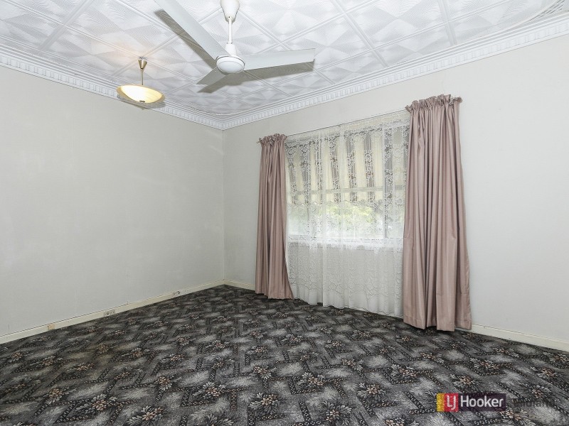 18 Christina Street, Hazelmere WA 6055