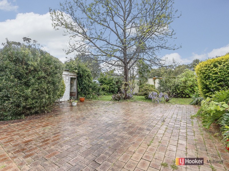 18 Christina Street, Hazelmere WA 6055