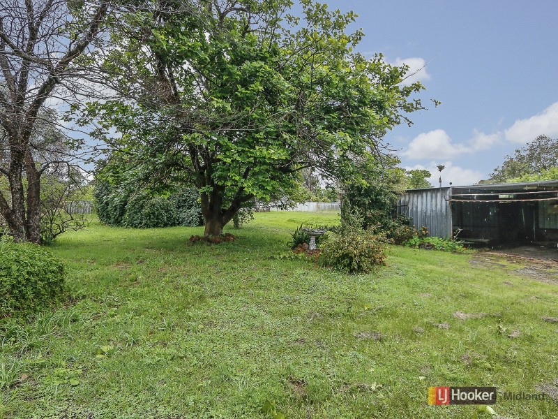 18 Christina Street, Hazelmere WA 6055