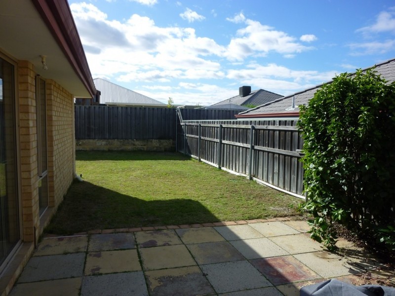 3 Karbar Pass, Ellenbrook WA 6069