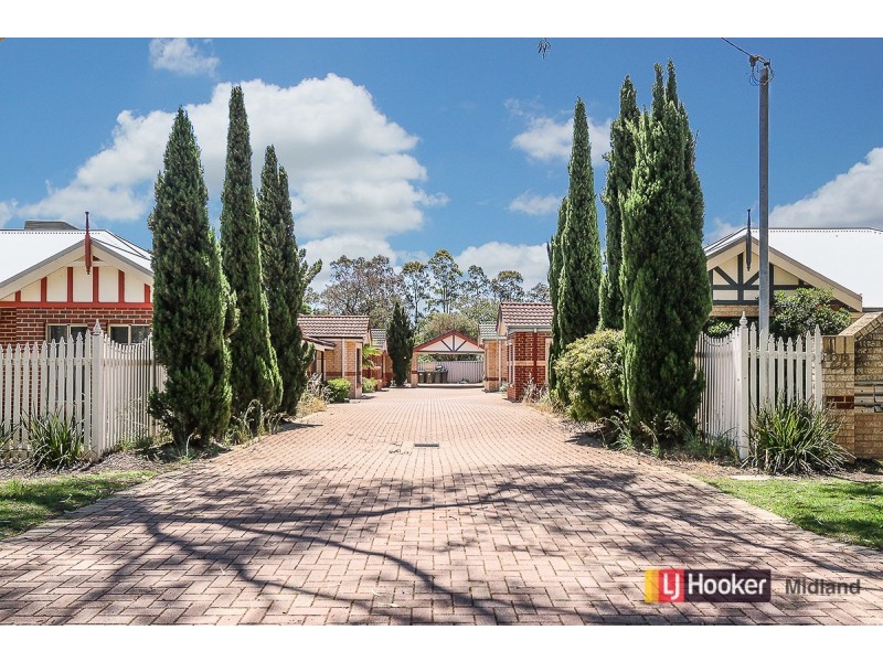 Unit 2/28 Holmesdale Road, Woodbridge WA 6056