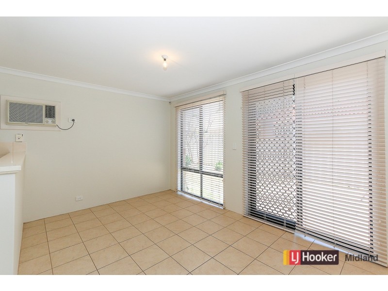 Unit 2/28 Holmesdale Road, Woodbridge WA 6056