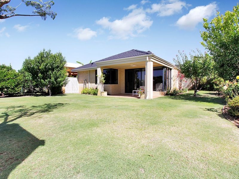20 Santorini Turn, Ellenbrook WA 6069