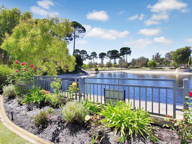 20 Santorini Turn, Ellenbrook WA 6069