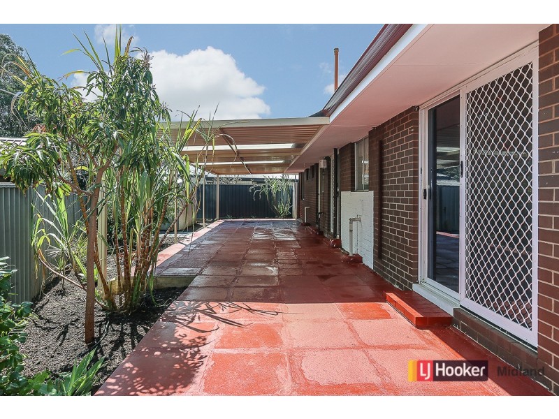 2 Serls Street, Armadale WA 6112