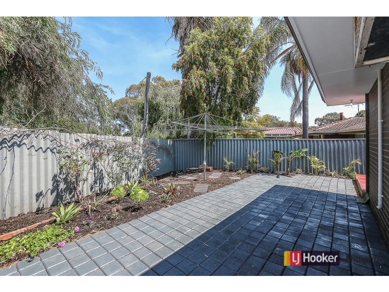 2 Serls Street, Armadale WA 6112