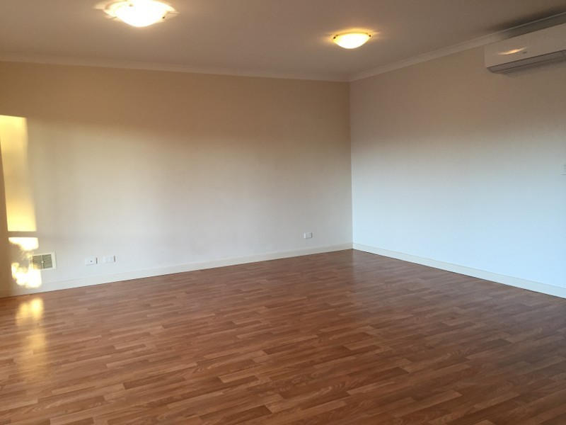 Unit 5/122 Morrison Road, Midland WA 6056