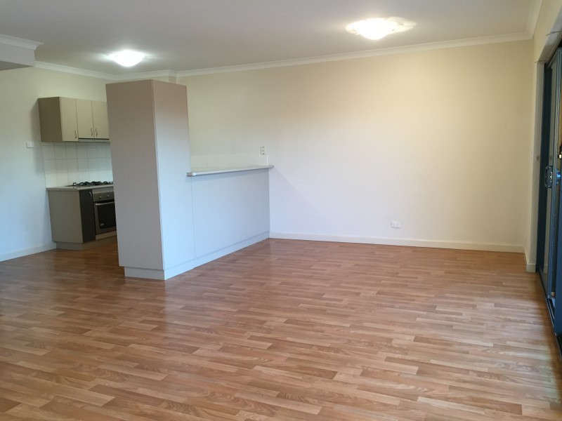 Unit 5/122 Morrison Road, Midland WA 6056