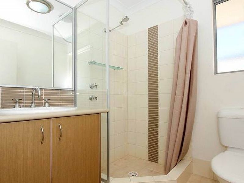61B Victoria Pde, Midvale WA 6056