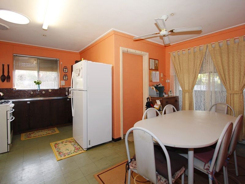 Swan View WA 6056