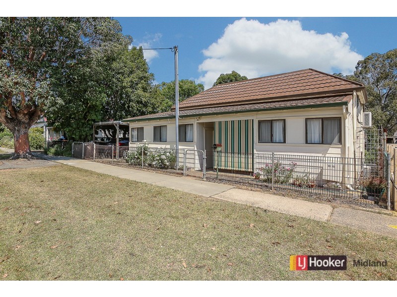 19 Dudley Street, Midland WA 6056