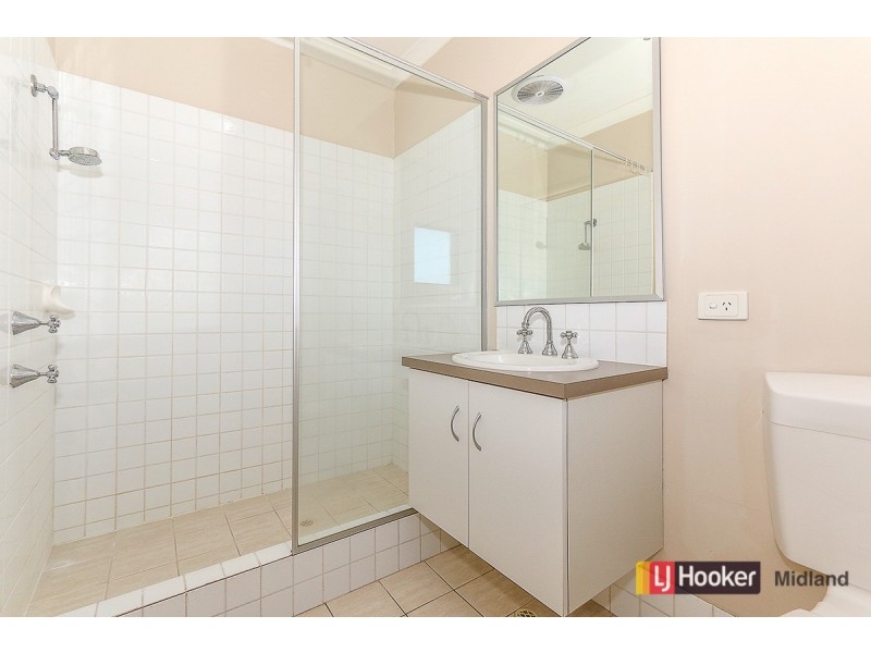 Unit 13/44 Railway Parade, Midland WA 6056