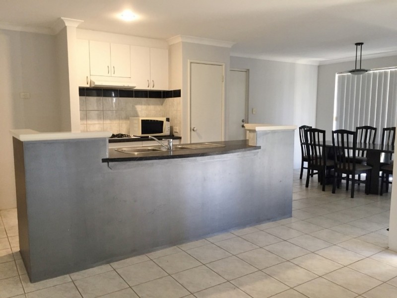 64 Bennett Street, Caversham WA 6055