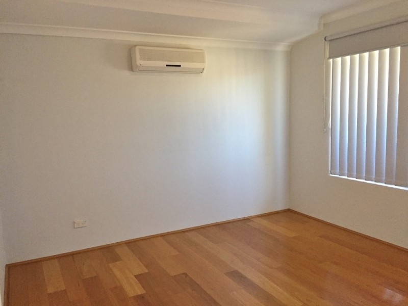 64 Bennett Street, Caversham WA 6055