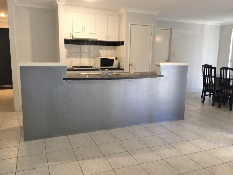 64 Bennett Street, Caversham WA 6055