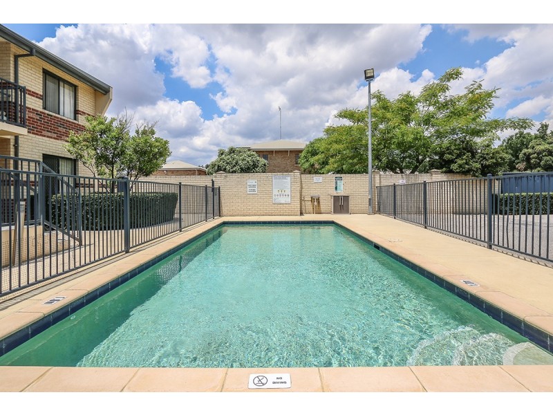 Unit 13/44 Railway Parade, Midland WA 6056