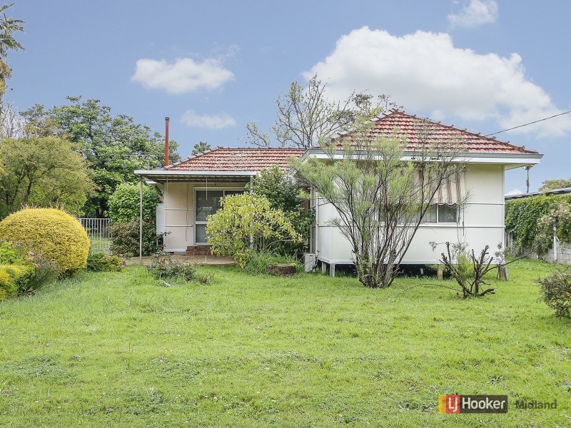 18 Christina Street, Hazelmere WA 6055