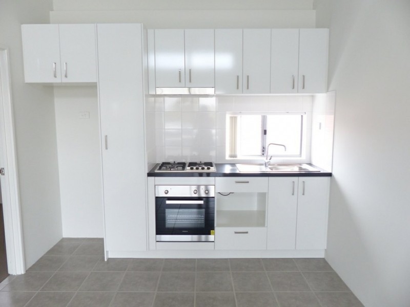 Unit 10/13 Spring Avenue, Midland WA 6056