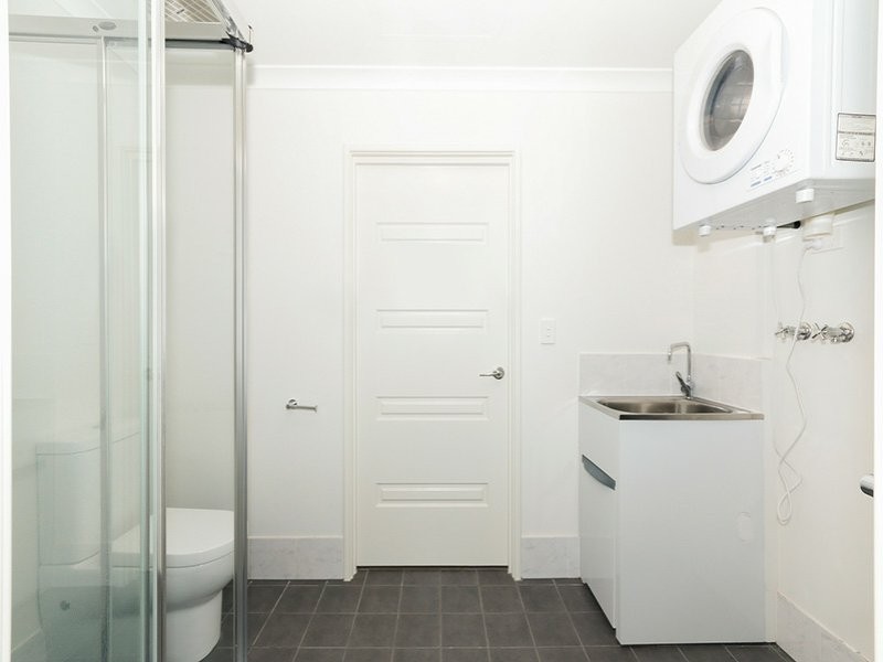 Unit 10/13 Spring Avenue, Midland WA 6056