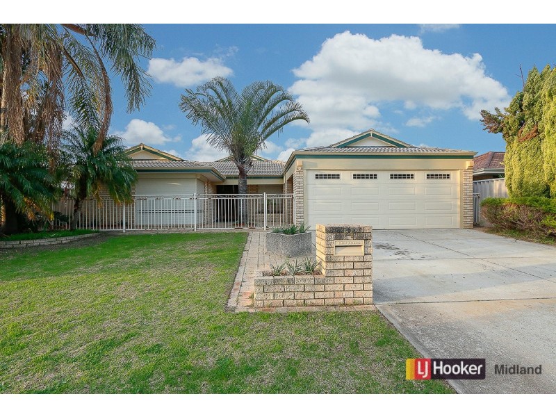 24 Candish Grove, Seville Grove WA 6112