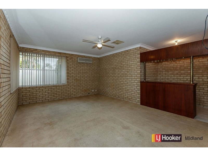 24 Candish Grove, Seville Grove WA 6112