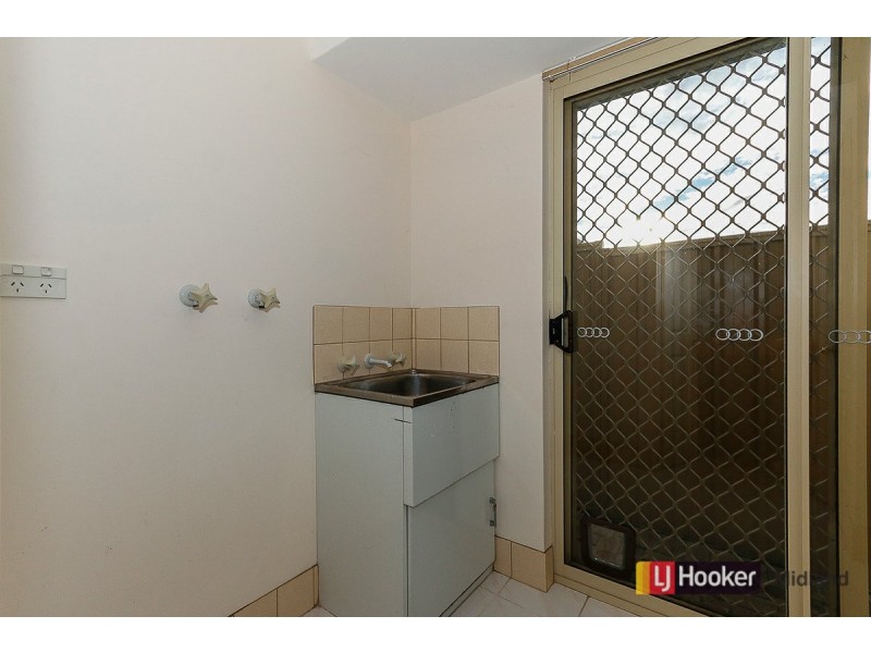 24 Candish Grove, Seville Grove WA 6112