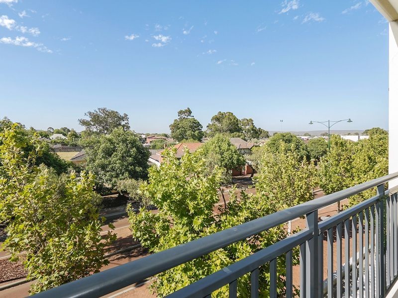 Unit 25/42 The Crescent, Midland WA 6056