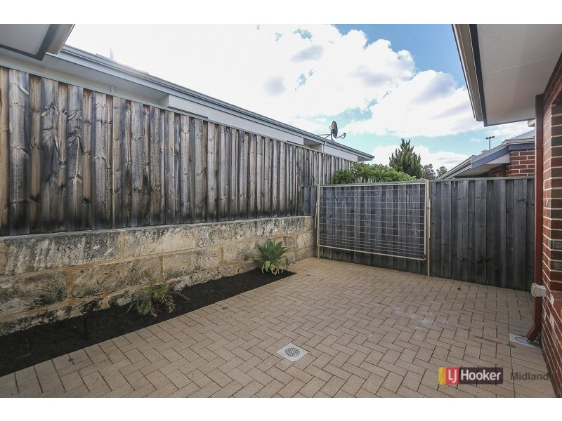 Unit 2/7 Madden Way, Ellenbrook WA 6069