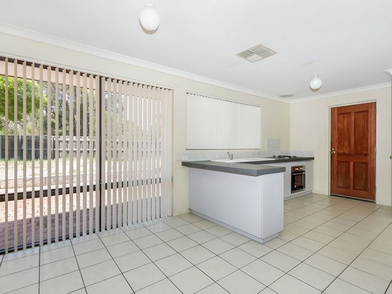 9 Sava Cove, Stratton WA 6056