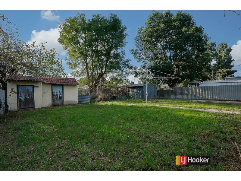 1 Mount Street, Bellevue WA 6056