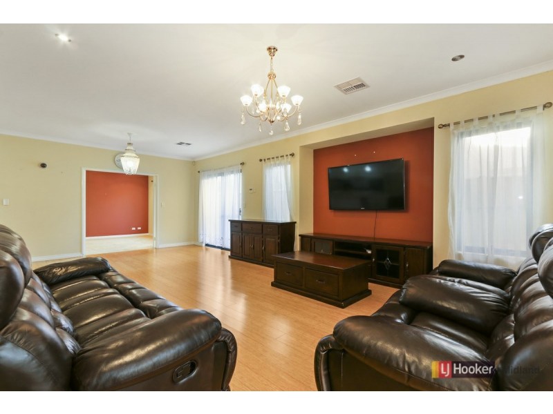 109 Barbarossa Drive, Caversham WA 6055