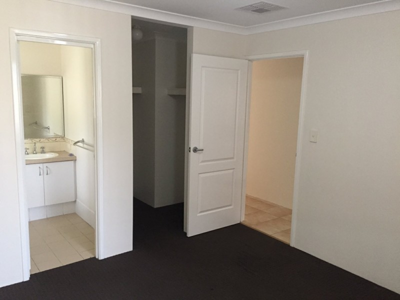 4/36 Loton Avenue, Midland WA 6056