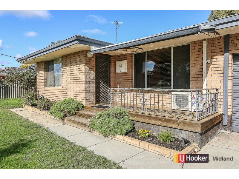 42 Bishop Road, Middle Swan WA 6056