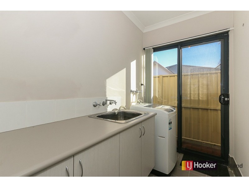 4/9 Hamersley Street, Midland WA 6056