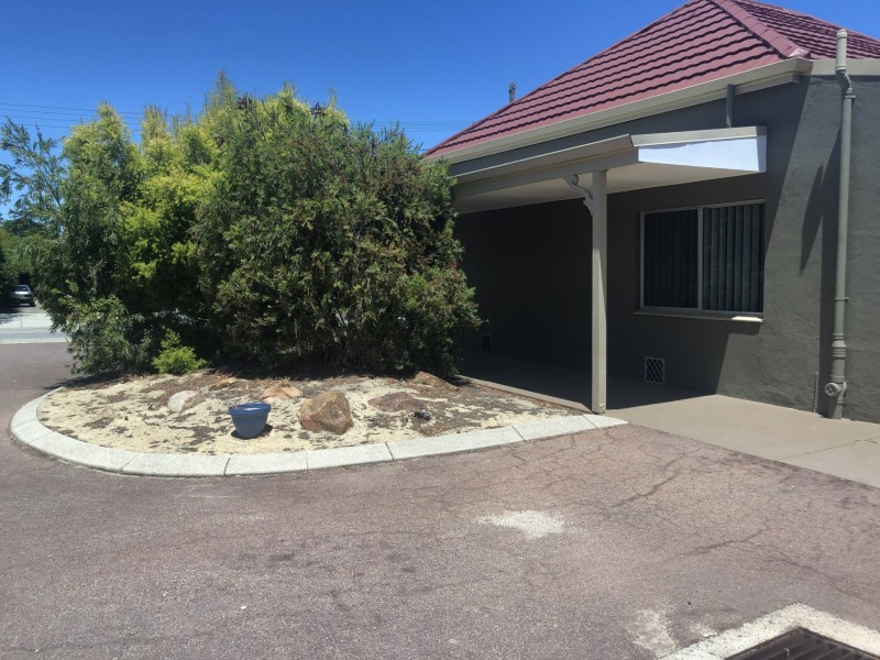 1/18 Holmesdale Road, Woodbridge WA 6056