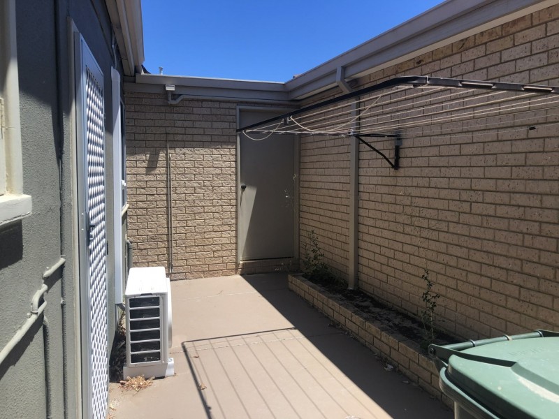 1/18 Holmesdale Road, Woodbridge WA 6056