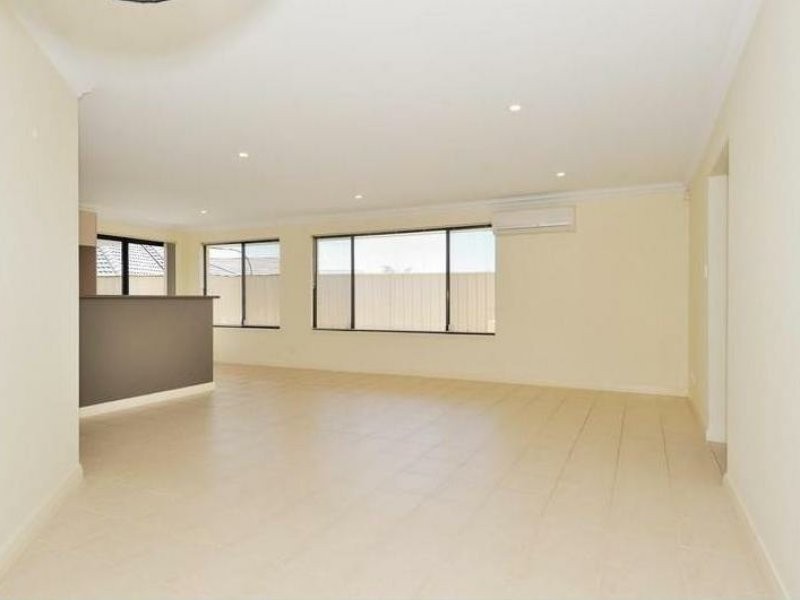 12C Epping Court, High Wycombe WA 6057