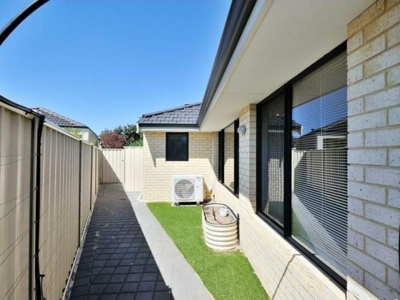 12C Epping Court, High Wycombe WA 6057